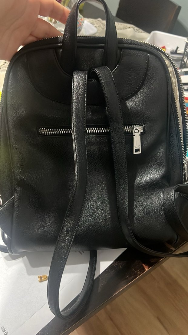 Siyah Deri Kadın Sırt Çantası - Görsel 3