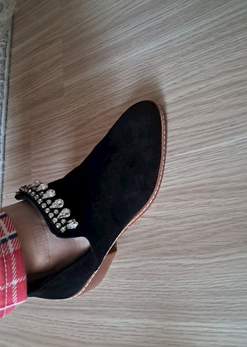 Siyah Süet Taşlı Kadın Bot - Görsel 7