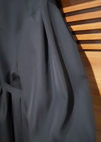 Gri Kadın Uzun Kuşaklı Trençkot - Görsel 5