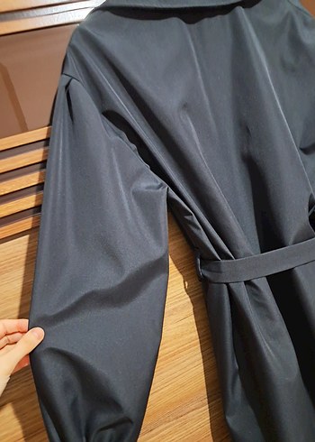 Gri Kadın Uzun Kuşaklı Trençkot - Görsel 3