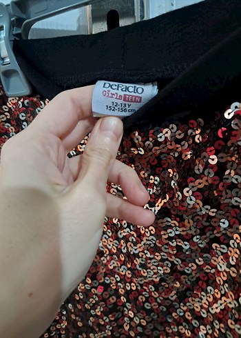 Parlak Payetli Kemerli Mini Etek - Görsel 3