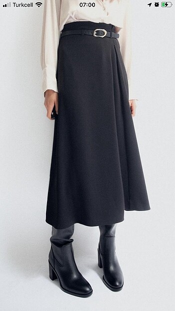 Zara Zara kemerli midi etek