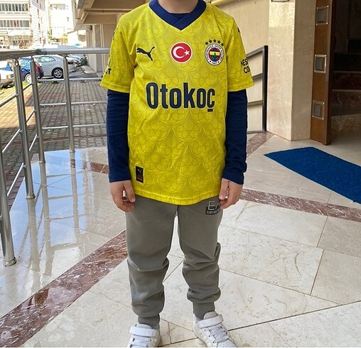 6 Yaş Beden sarı Renk Orijinal Fenerbahçe forması