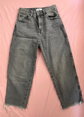 Gri jean