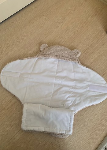 Kapüşonlu Bebek Battaniyesi Ayıcık Kulaklı - Görsel 3