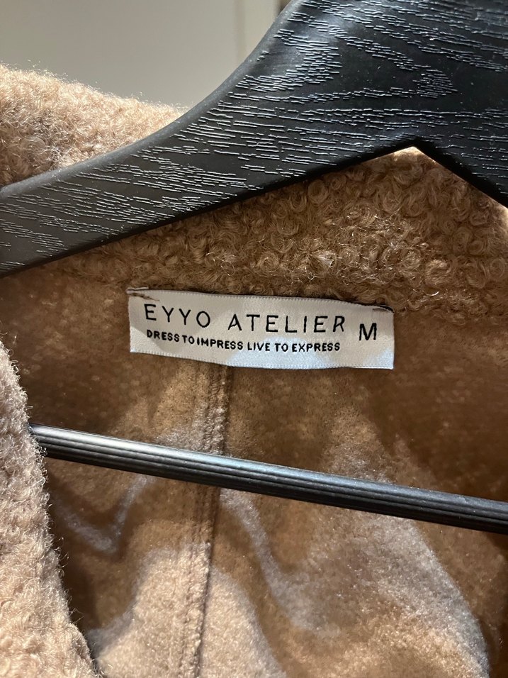 Bej Düğmeli Midi Boy Kadın Ceket - Görsel 2