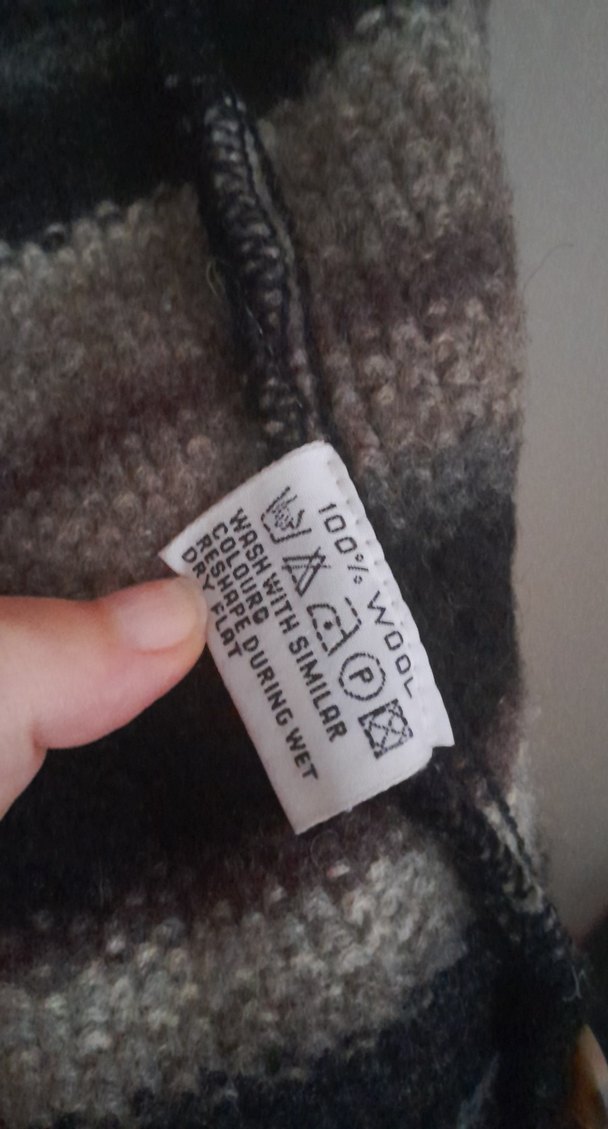 Düğmeli Lacivert Gri Yün Kadın Hırka - Görsel 3