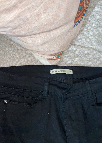 LC Waikiki Kadın Siyah Dar Kesim Jean