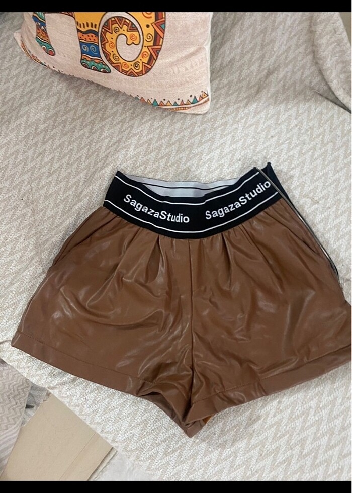 Sagaza deri şort - Görsel 3