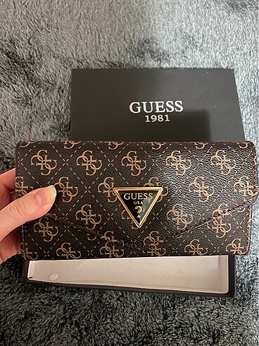 Beden Guess cüzdan