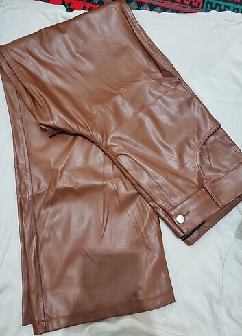 Zara Deri pantolon kahverengi çok şık 