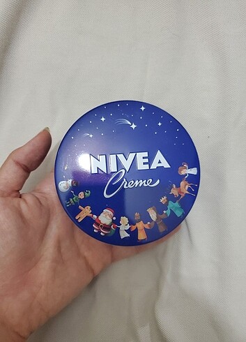 Nivea krem el kremi vücut kremi sıfır nivea creme nemlendirici