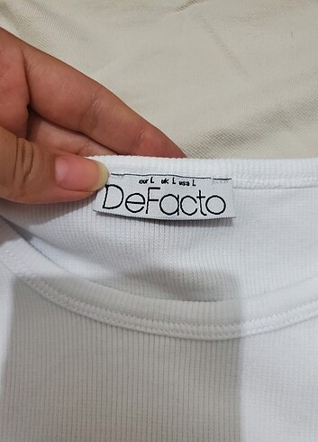 l Beden Defacto beyaz crop spor mini üst kalın askılı bluz
