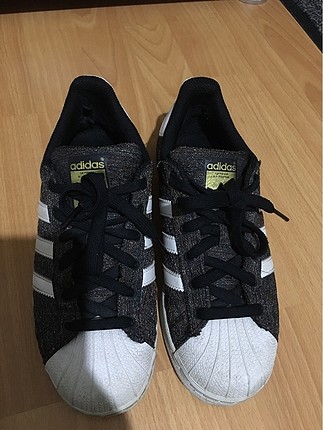 Superstar ayakkabı