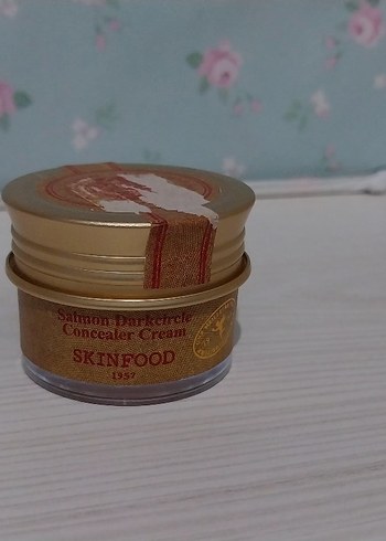 SKINFOOD Bej Kapatıcı Krem 1 numara