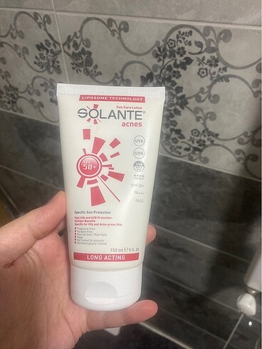 Solante acnes güneş kremi