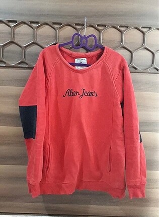 Kırmızı Sweatshirt