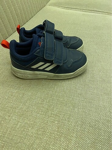 Adidas 23 numara