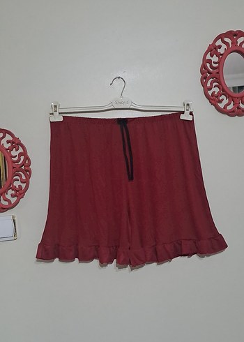 52 Beden Bordo Fırfırlı Yumuşak pamuklu penye kumaştan Mini Şort