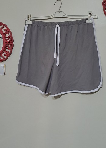 Gri Pamuklu Rahat Kesim Mini Şort - Görsel 4