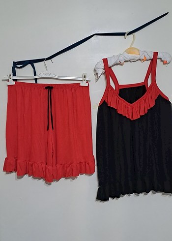 Kırmızı Siyah Mini Askılı Gecelik Takımı - Görsel 7