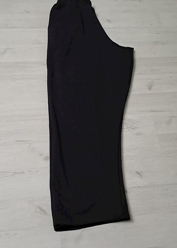 Siyah Kadın Midi Kumaş Pantolon - Görsel 5