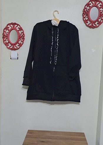 Siyah Kapüşonlu Fermuarlı Uzun Sweatshirt - Görsel 4