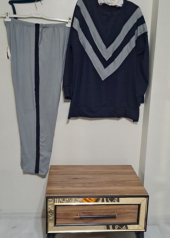 V Yaka Kahverengi Kadın Eşofman Takımı - Görsel 9