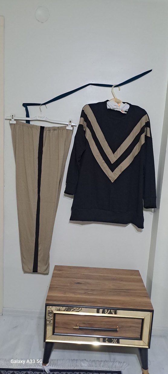 V Yaka Kahverengi Kadın Eşofman Takımı - Görsel 3