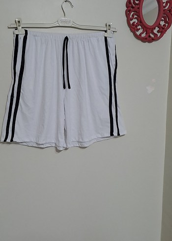 Pamuklu Beyaz Mini Spor Şort - Görsel 7