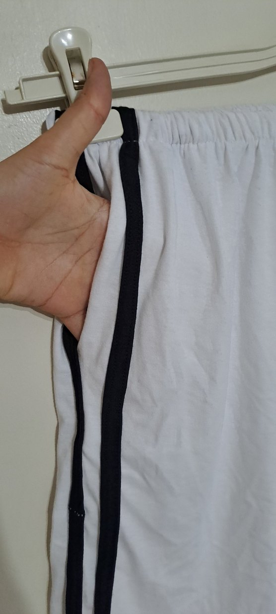 Pamuklu Beyaz Mini Spor Şort - Görsel 5