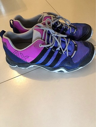 Adidas tracking ayakkabı