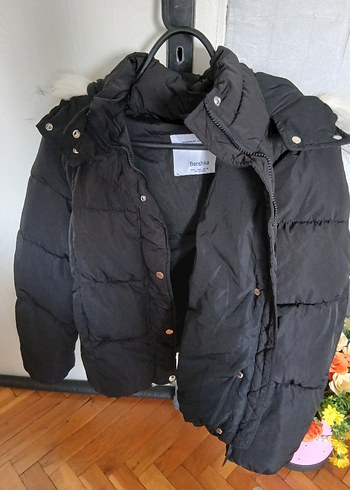 Bershka Mont