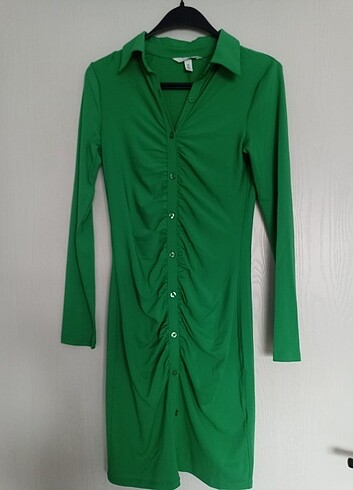 H&M H&M büzgülü elbise