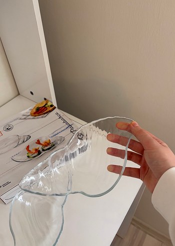 Beyaz Desenli Cam Tabak Seti - Görsel 2