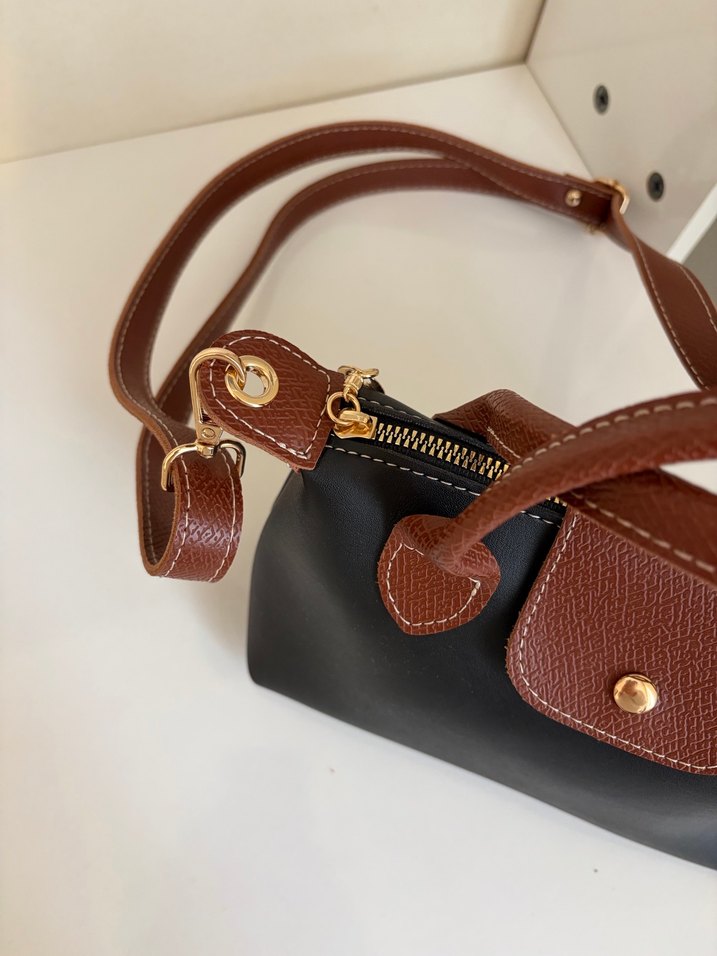 Kahverengi Tokalı Parisian Deri Kadın Çanta - Görsel 2