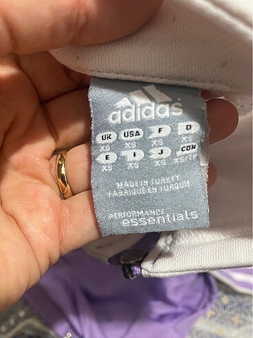 s Beden Adidas hırka