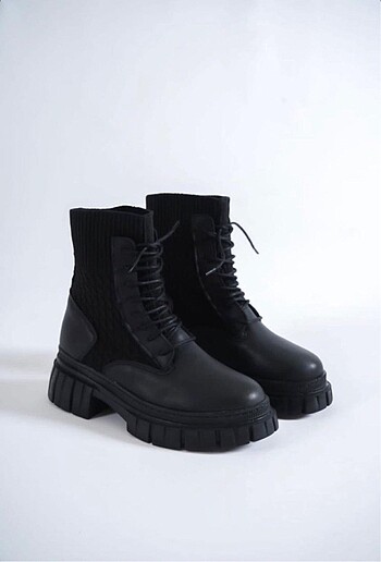 39 Beden killstar gothic/punk/y2k kalın topuk bot