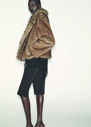 Zara Kısa Suni Peluş Kahverengi Kaban - Görsel 6