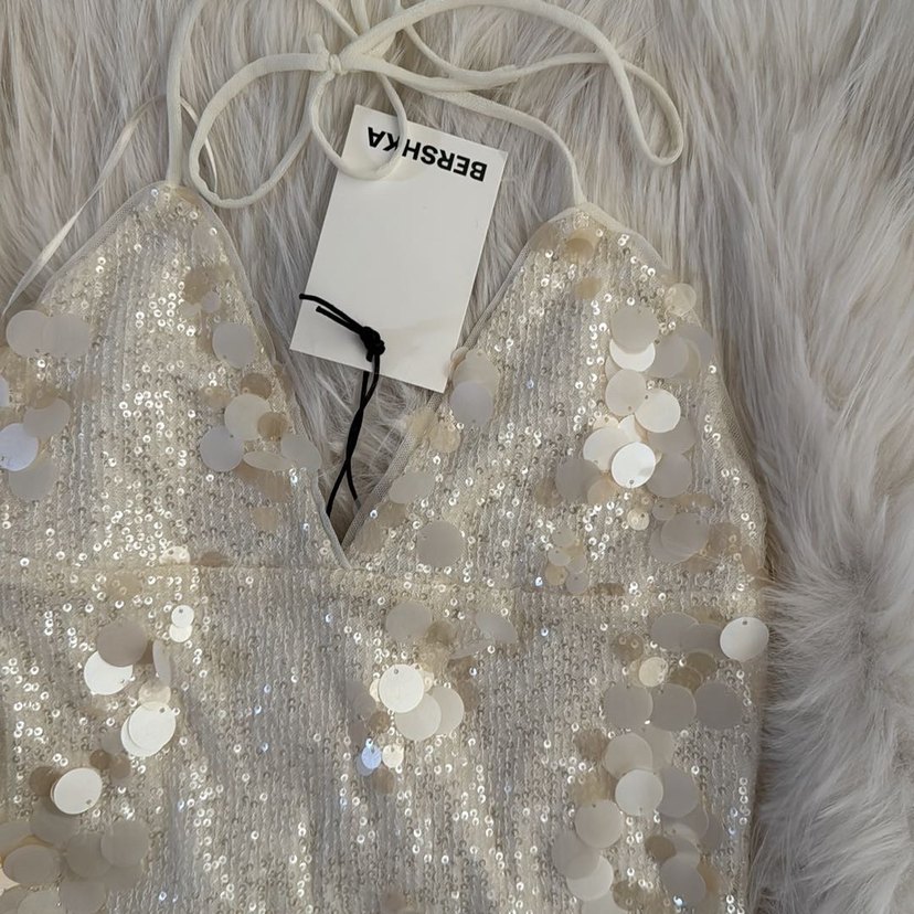 Bershka Asimetrik Pullu Askılı Top - Görsel 4