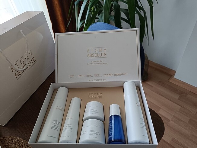 Beden Renk ATOMY ABSOLUTE CELLACTİVE CİLT BAKIM SETİ