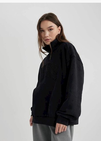 Kadın Siyah Yarım Fermuarlı Sweatshirt