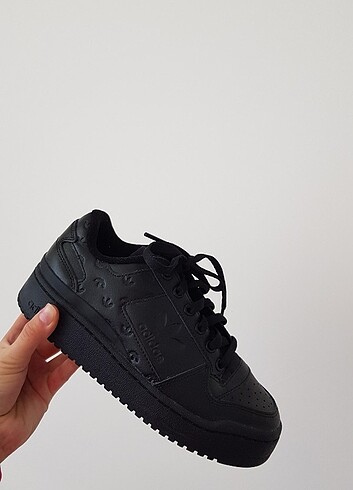 37,5 Beden siyah Renk Orijinal adidas ayakkabı