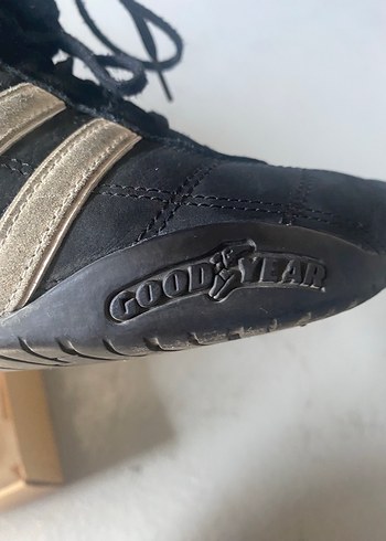 45 Beden siyah Renk Siyah Adidas Erkek Spor Ayakkabı