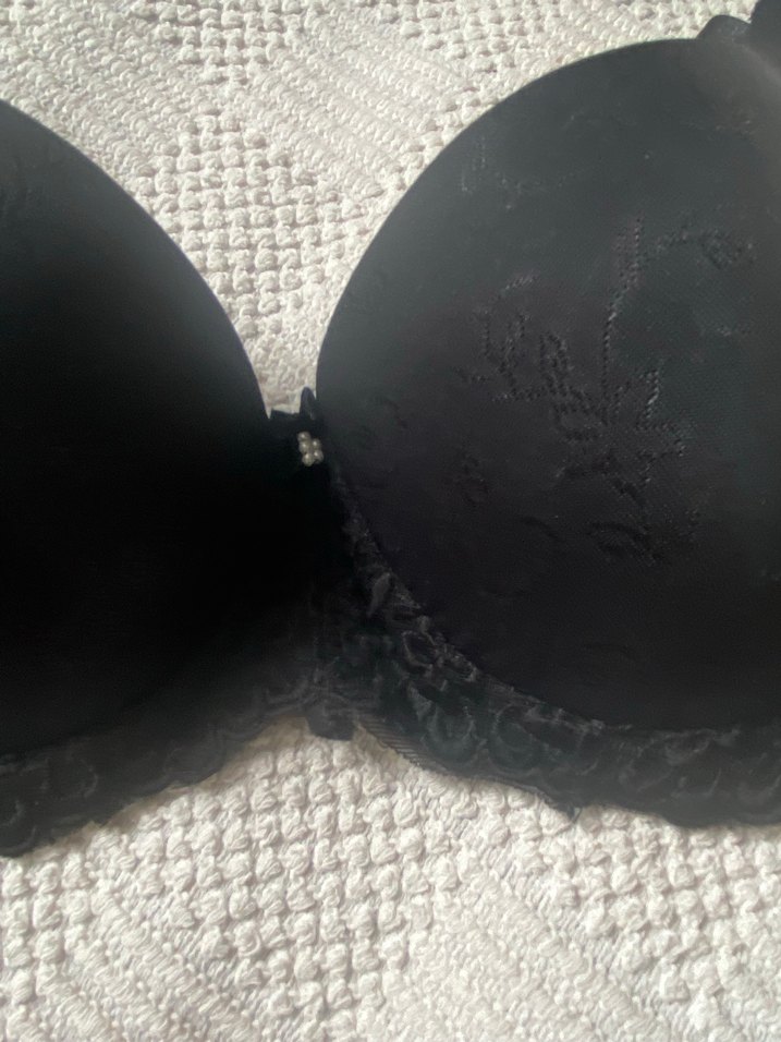 Beyaz siyah ve ten rengi sütyen - Görsel 5