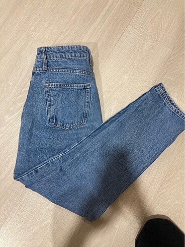 ZARA JEAN