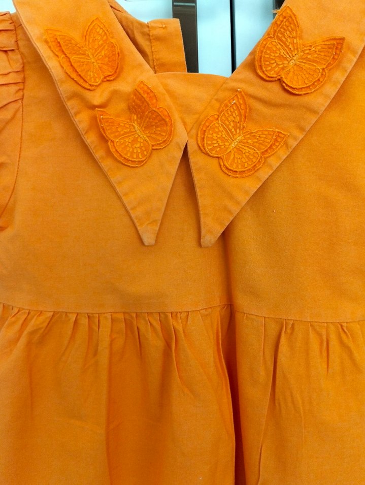 Nakışlı, Yakalı, Kısa Kollu Turuncu Kız Elbisesi - Görsel 3