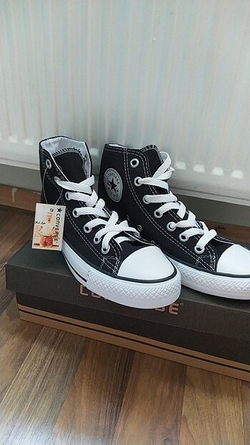 Converse 