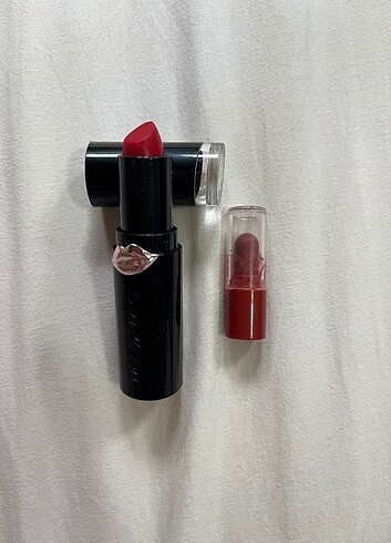 Wet n wild kırmızı ruj