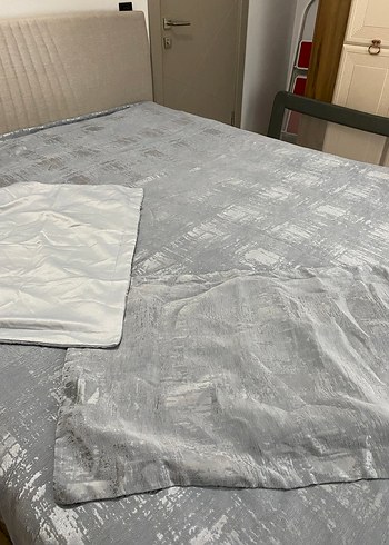 Gri Düz Yatak Örtüsü - Görsel 3